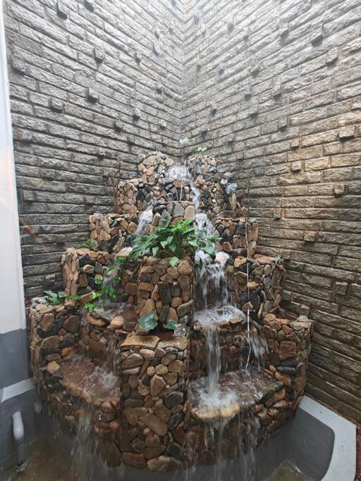 Villa Waterfall - 4bhk *