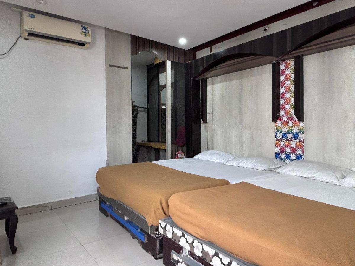 Raj Empire Hotel