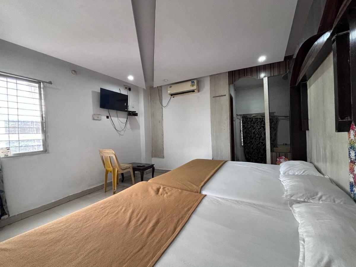 Hotel Raj Empire 3*