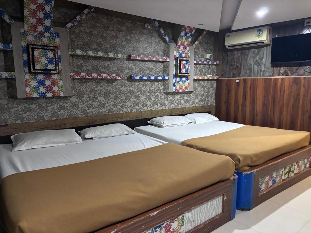 Raj Empire Hotel
