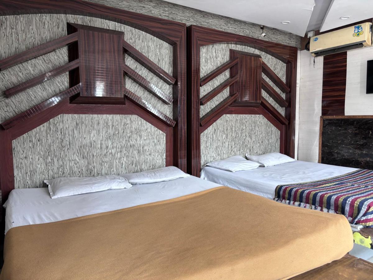 Hotel Raj Empire 3*