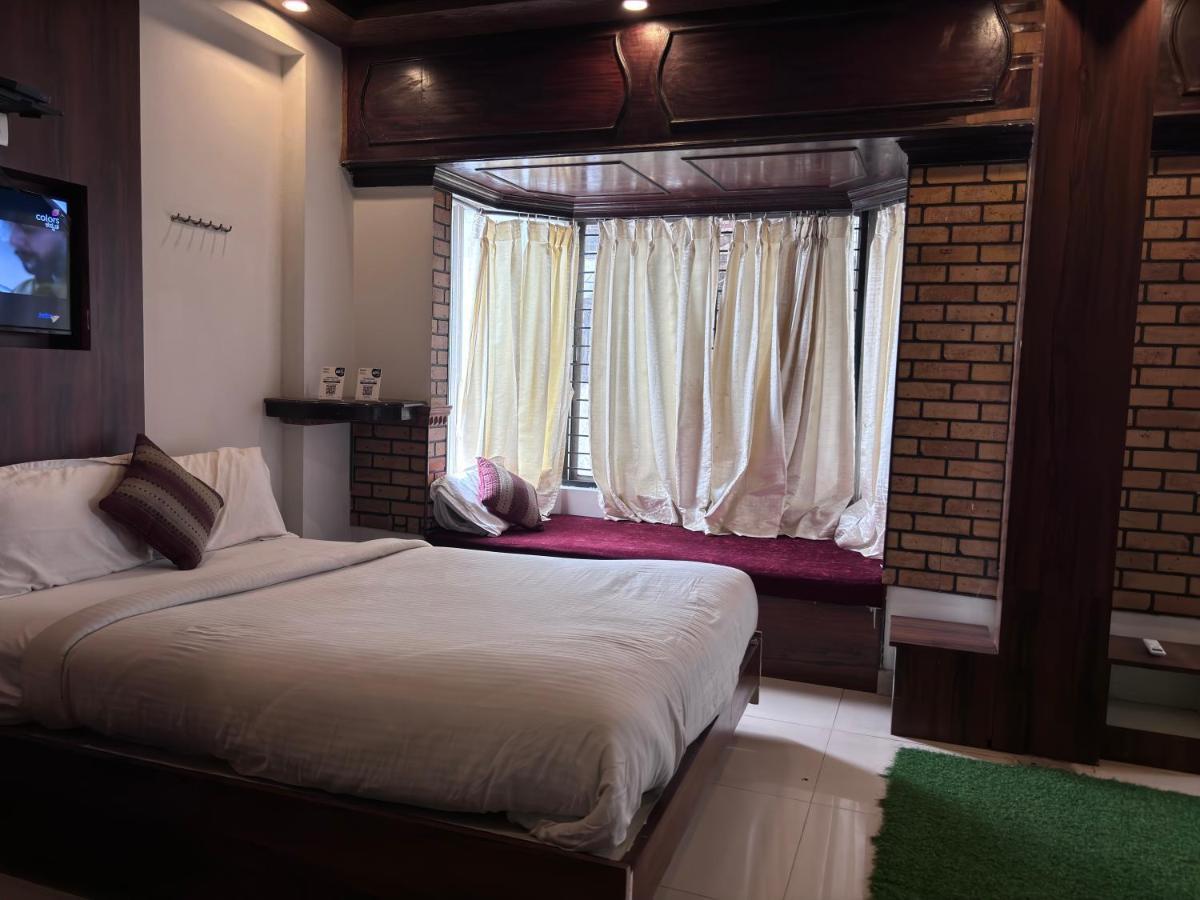Raj Empire Hotel Mysore