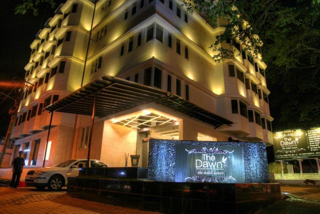 Hotel The Dawn