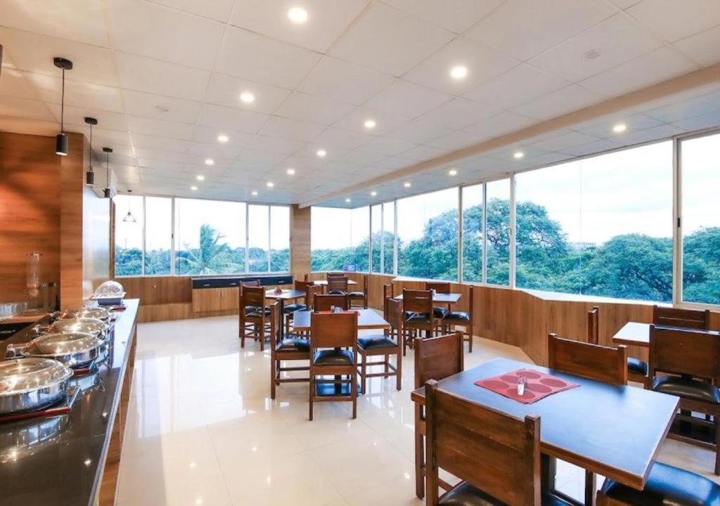The Dawn Hotel Mysore