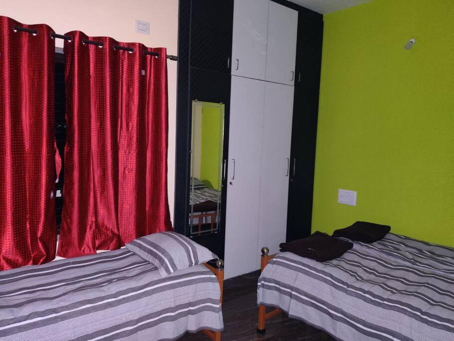 Fully Furnished 3bhk Call-8o882-37972 Mysore