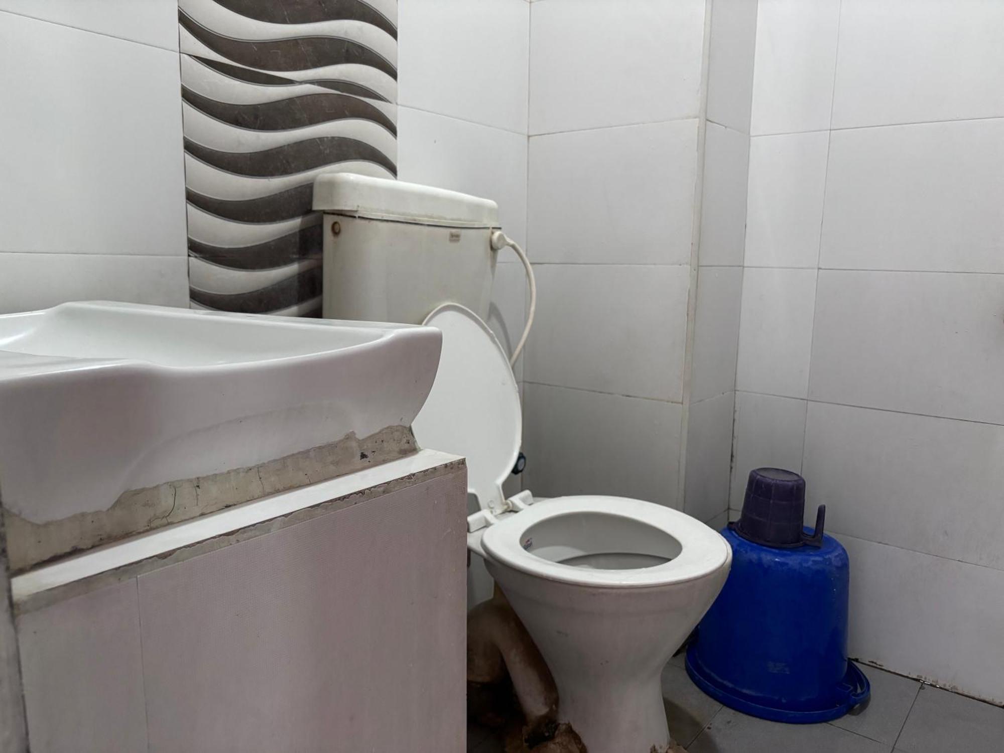 Raj Empire Hotel 3*
