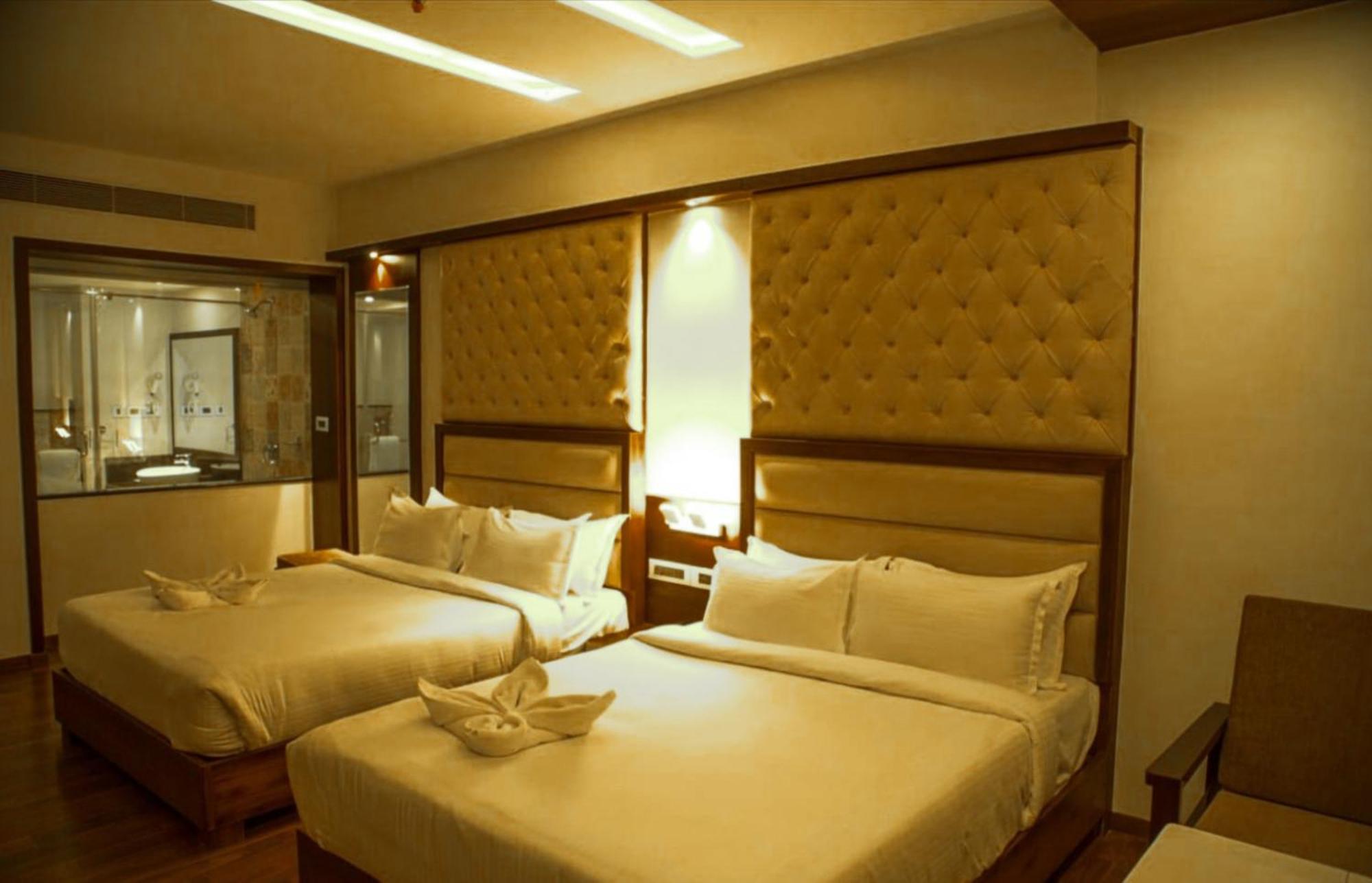 Preethi International 3*