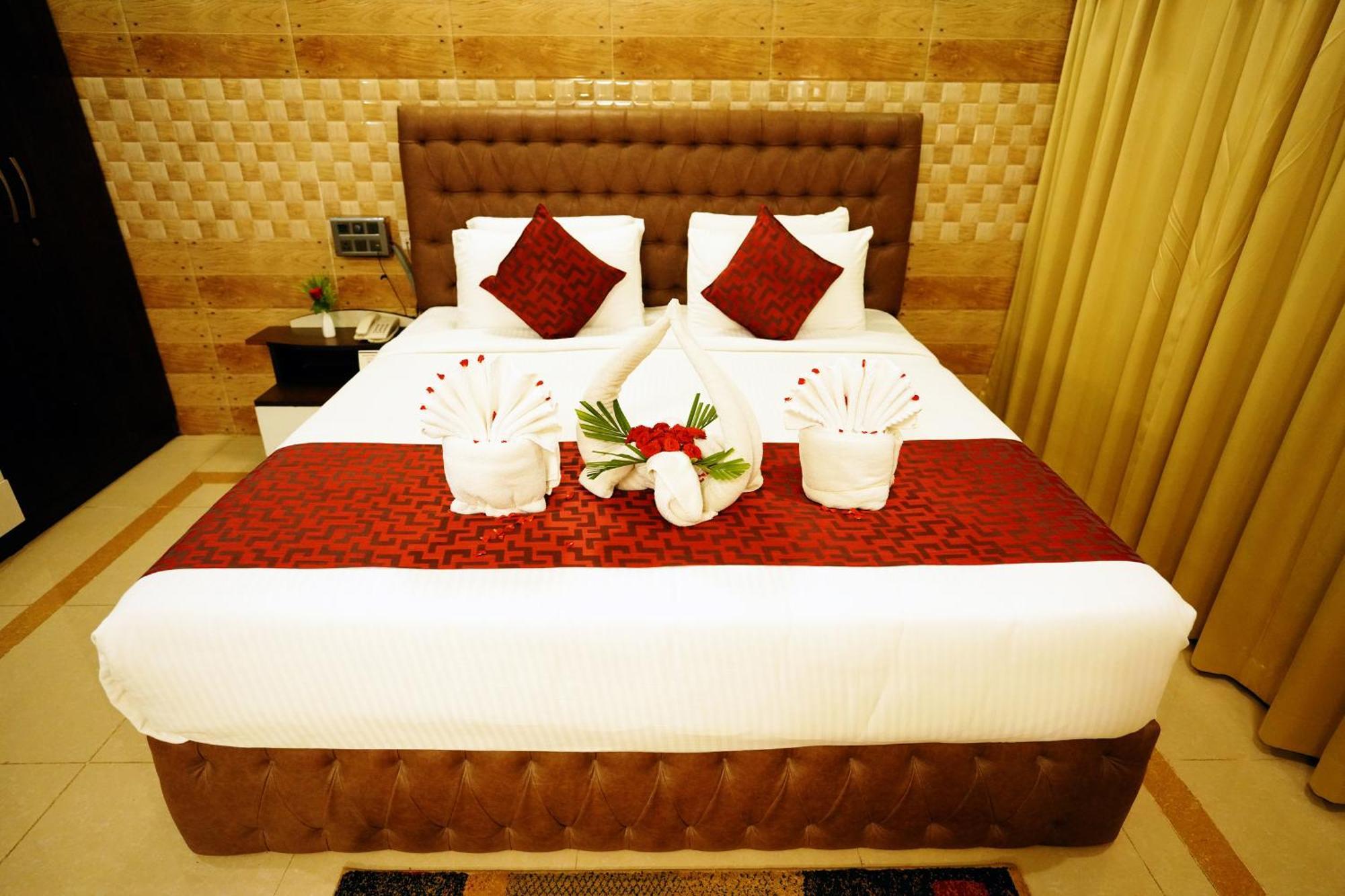 Resort Jal Mahal And Mysore