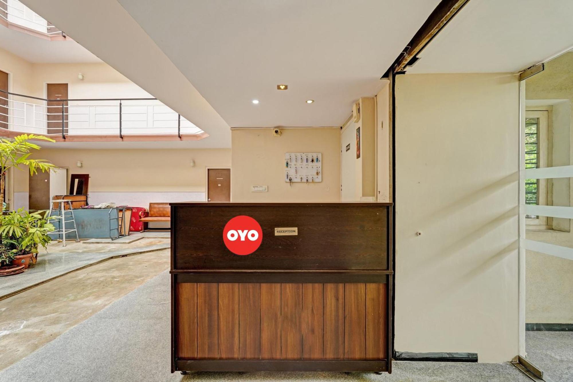 O Indra Hotel 4*
