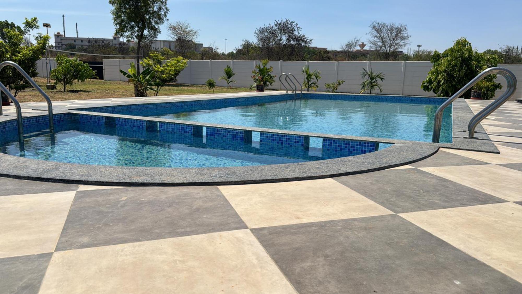 Raj Farm stay *