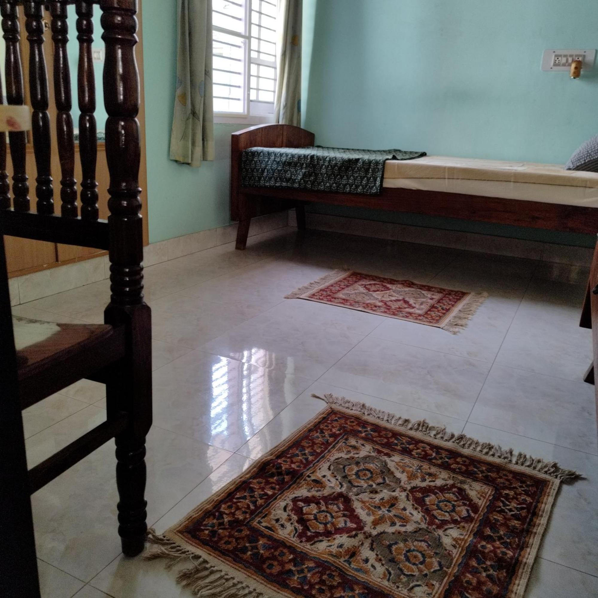 Mahadimane - Spacious House With 3 Bed * Mysore