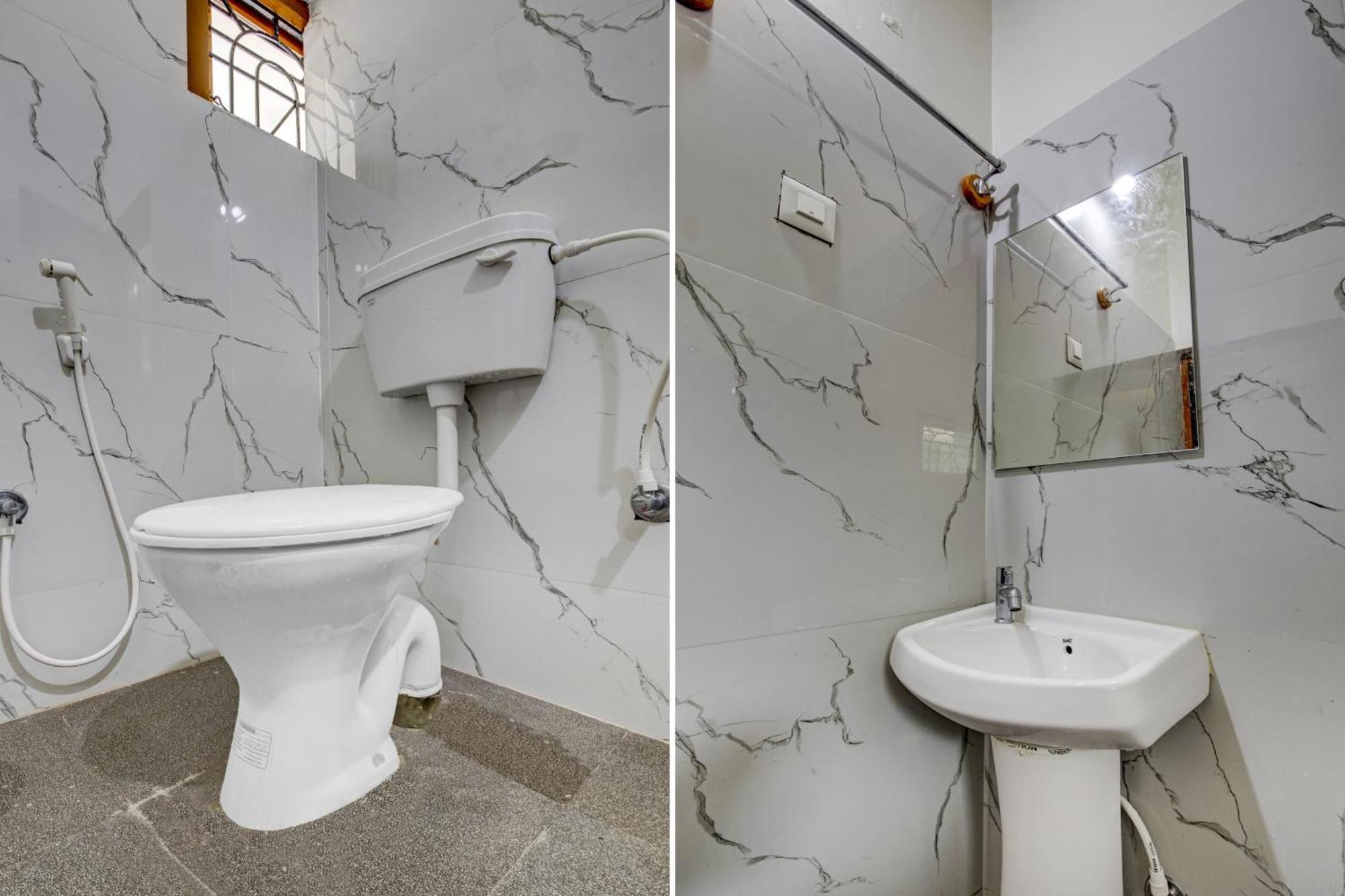 Oyo Mystic Mansion Hotel 3*