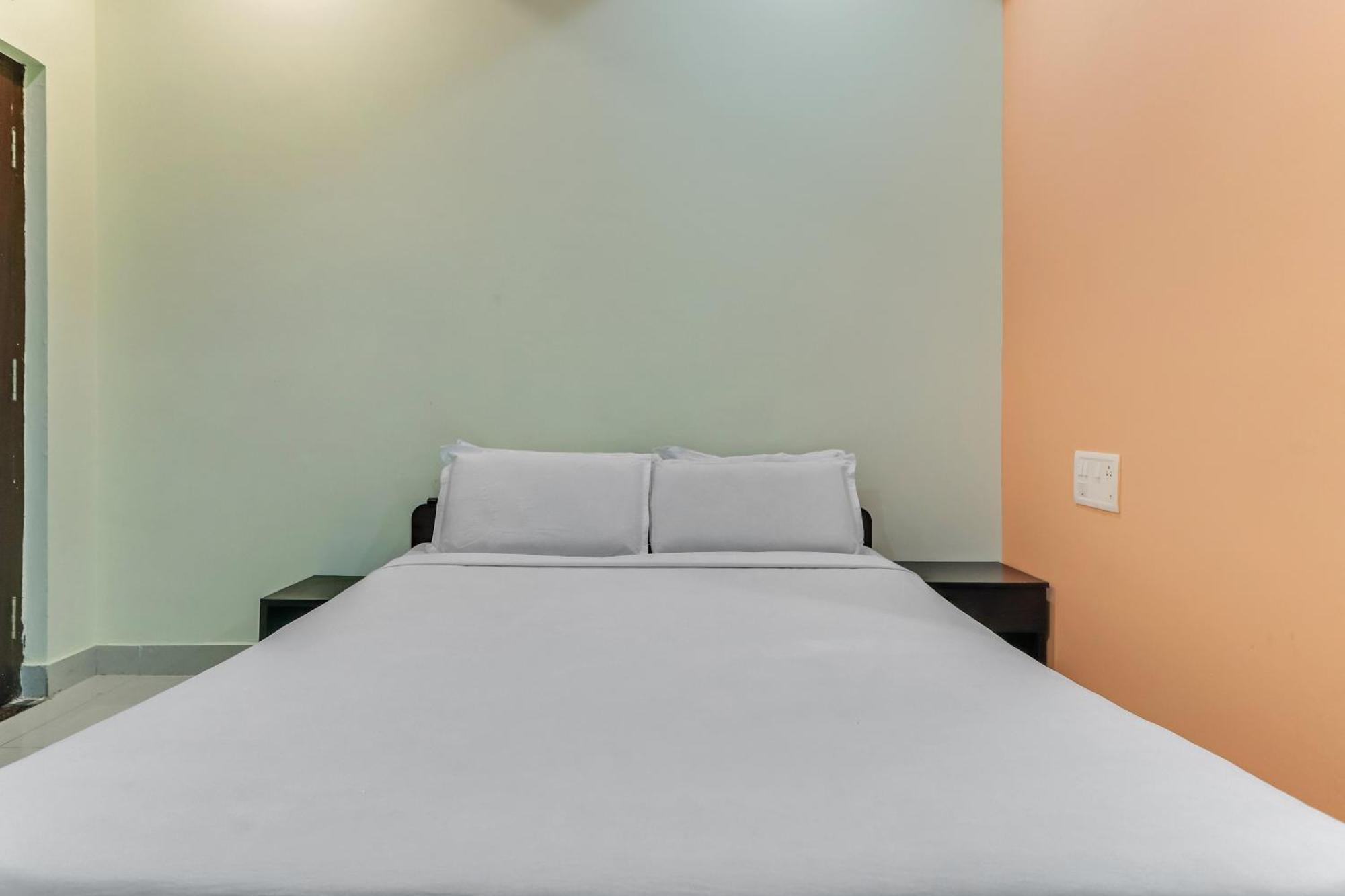Spot On Pratham Residency 2*