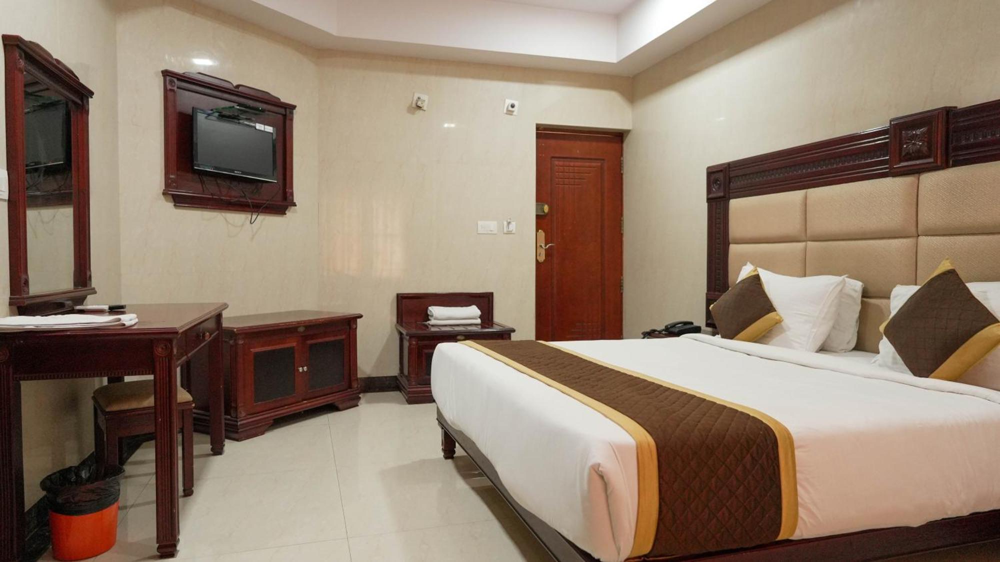 Hotel Yuvraj Signature 2*
