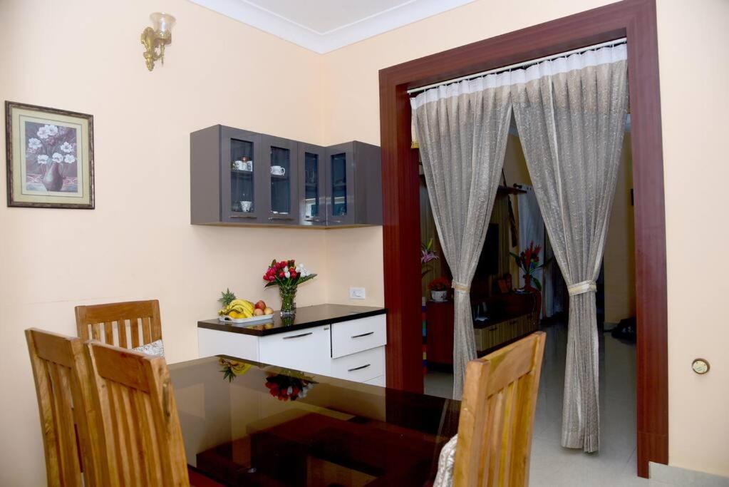 Holiday home S R Luxurious Fully Ac 3 Bhk Bunglow Mysore