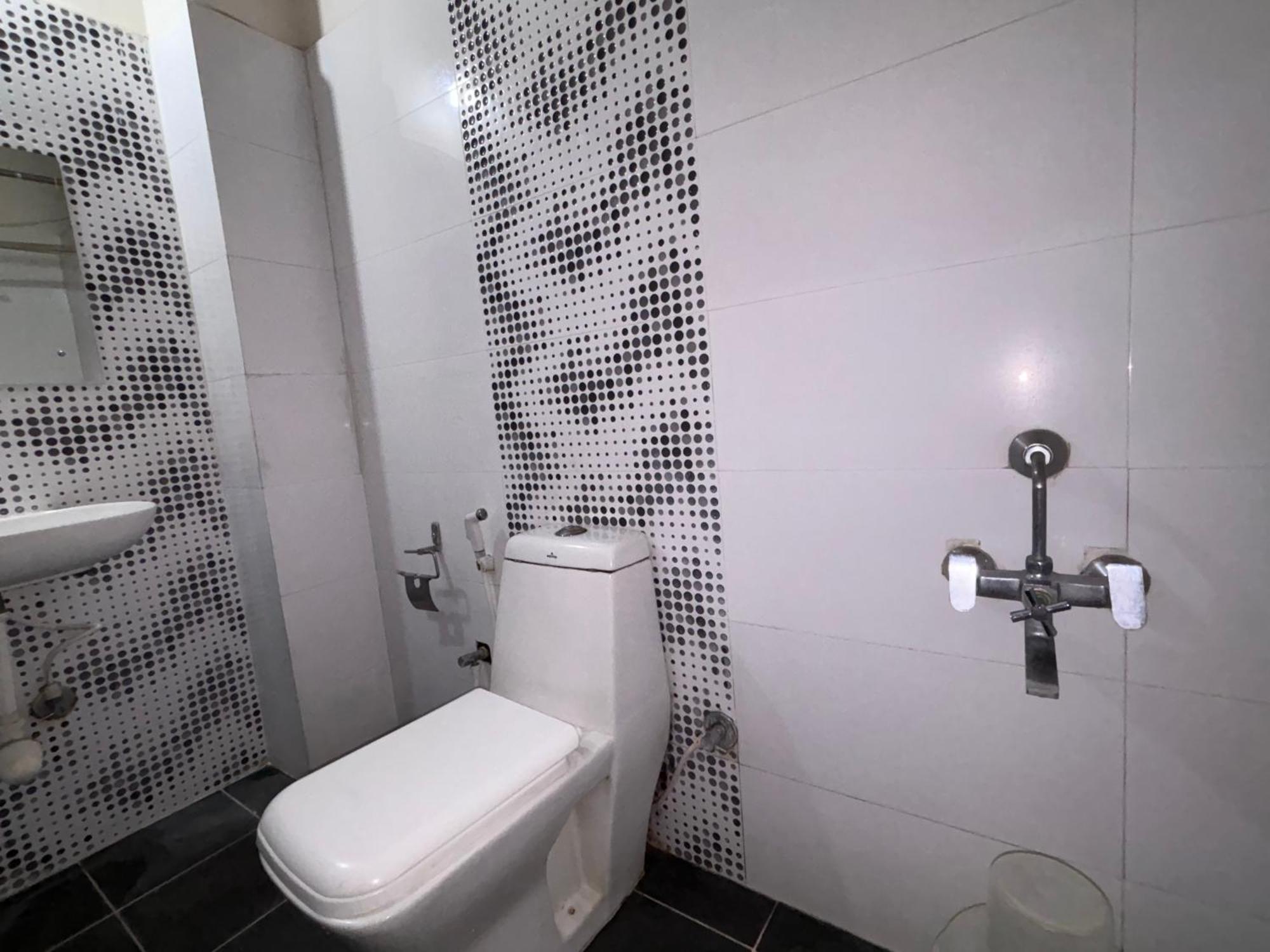 Hotel Aj Palace Mysore