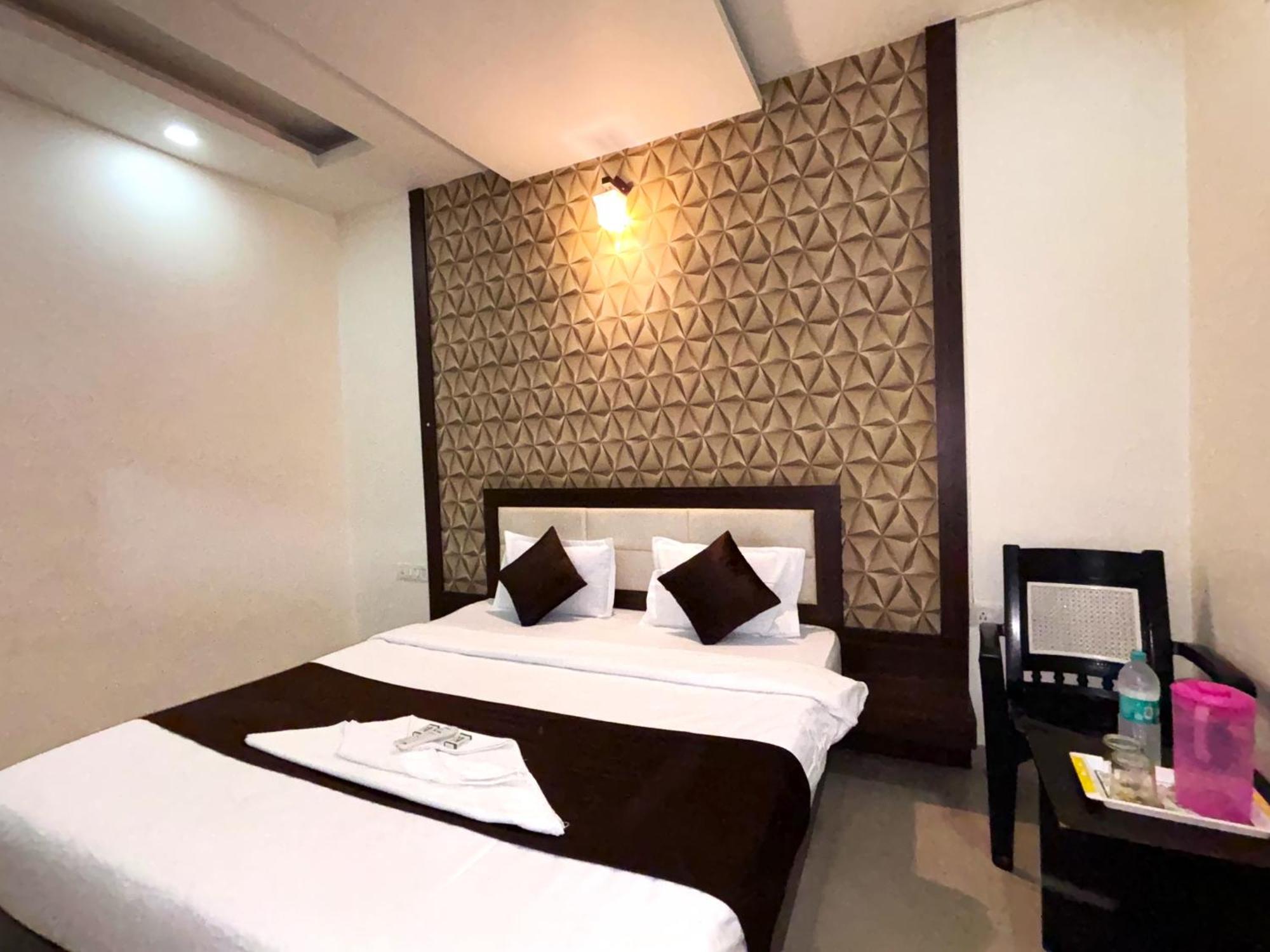 Aj Palace Mysore
