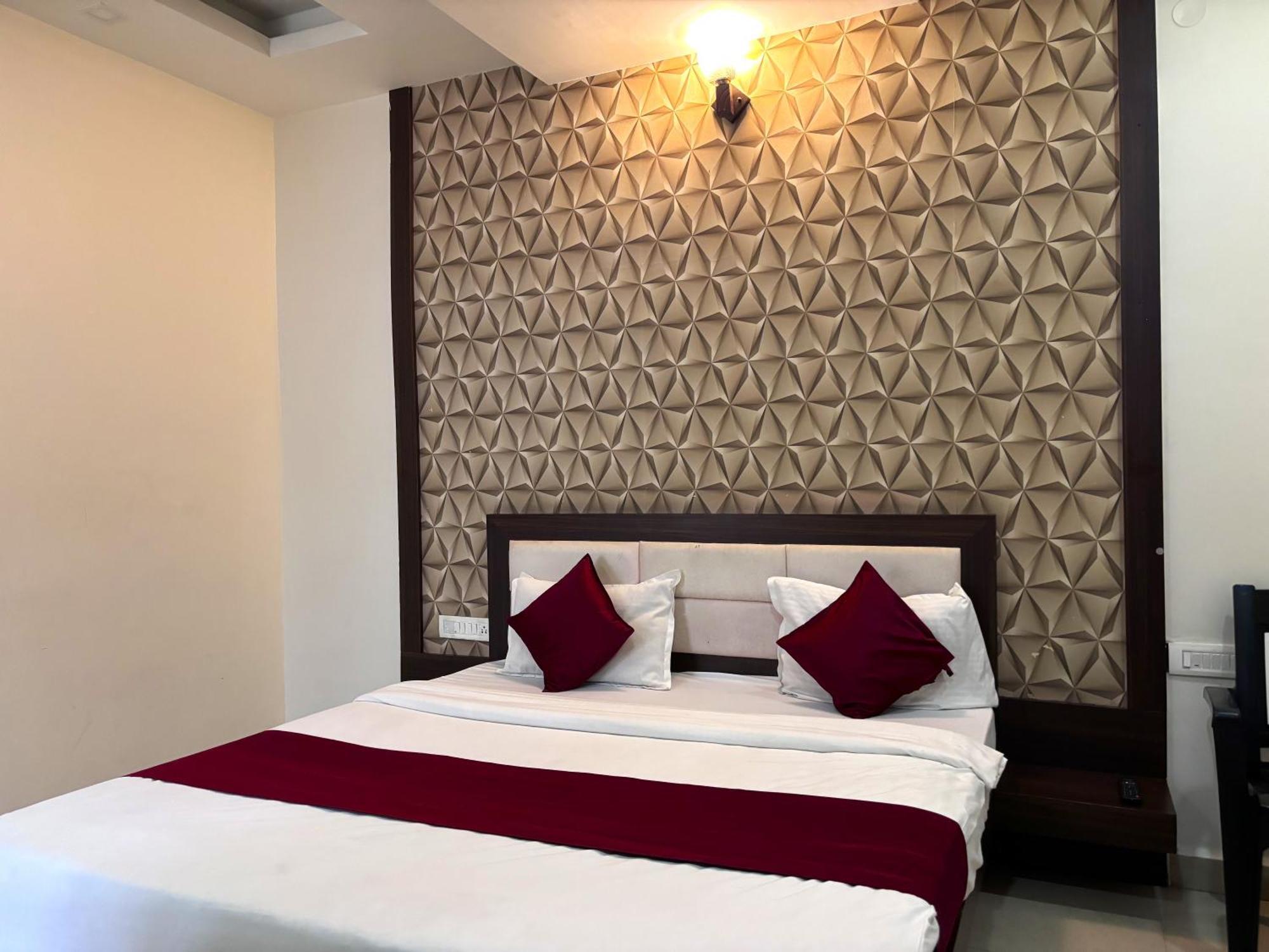 Aj Palace 3*
