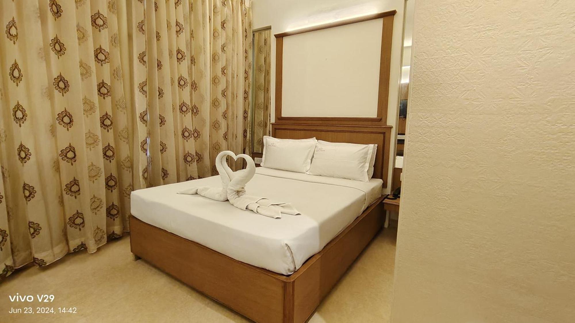 Hotel Roopa