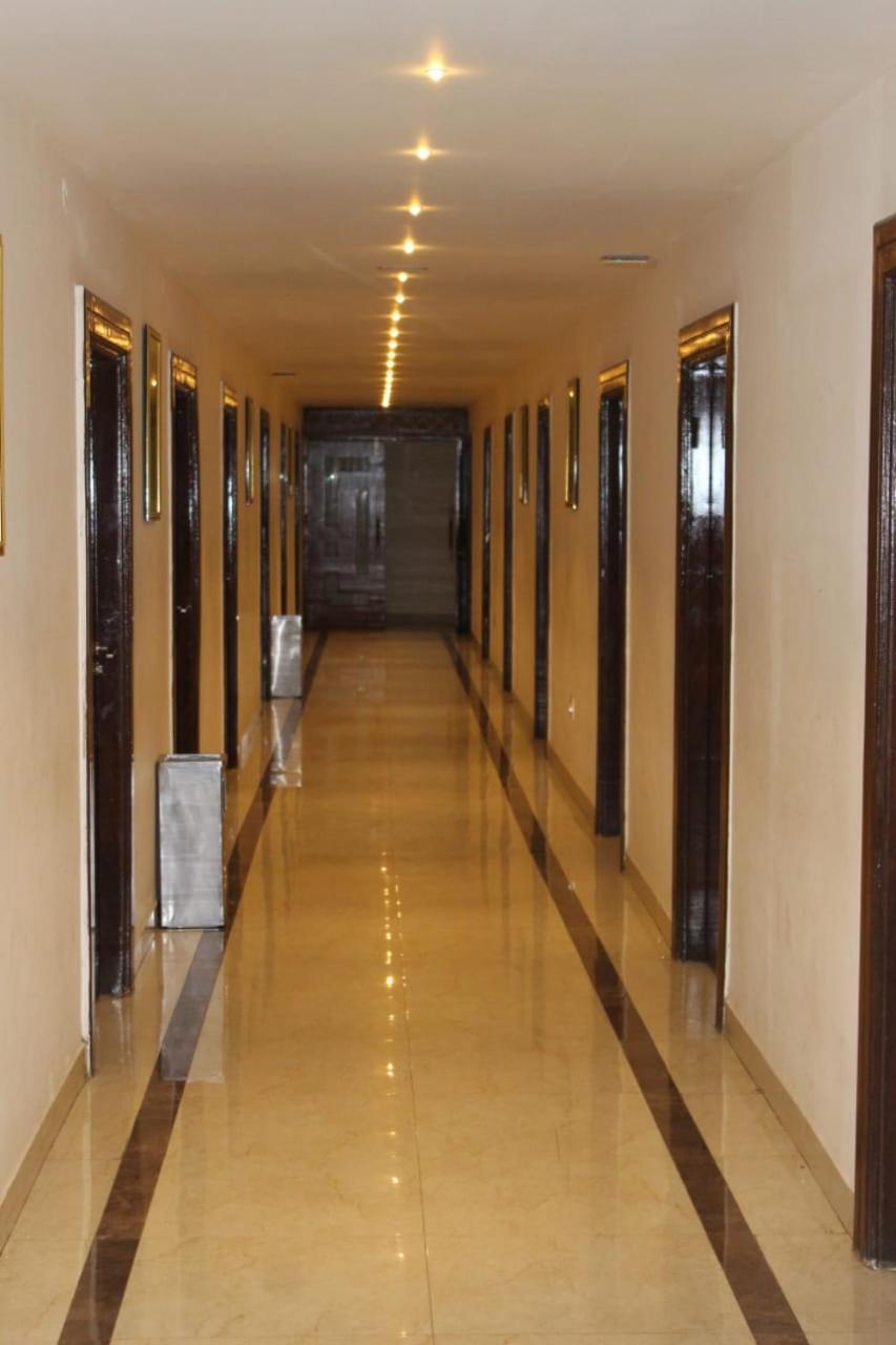 Grand Milestone Lodge *