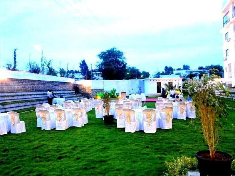 Hotel Serene Springs 4*