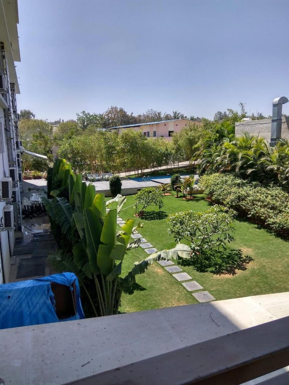 Hotel Serene Springs