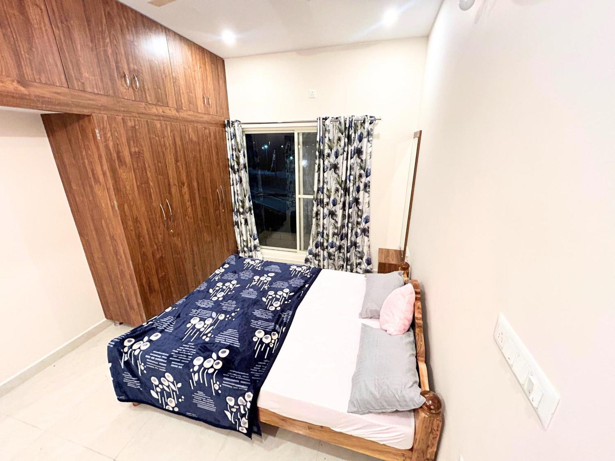 Apartment Mannat Classic Premium - 3bhk *
