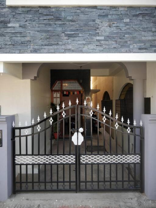 Holiday home Kanika Homestay - Fully Furnished 2 Bedroom Ac Mysore