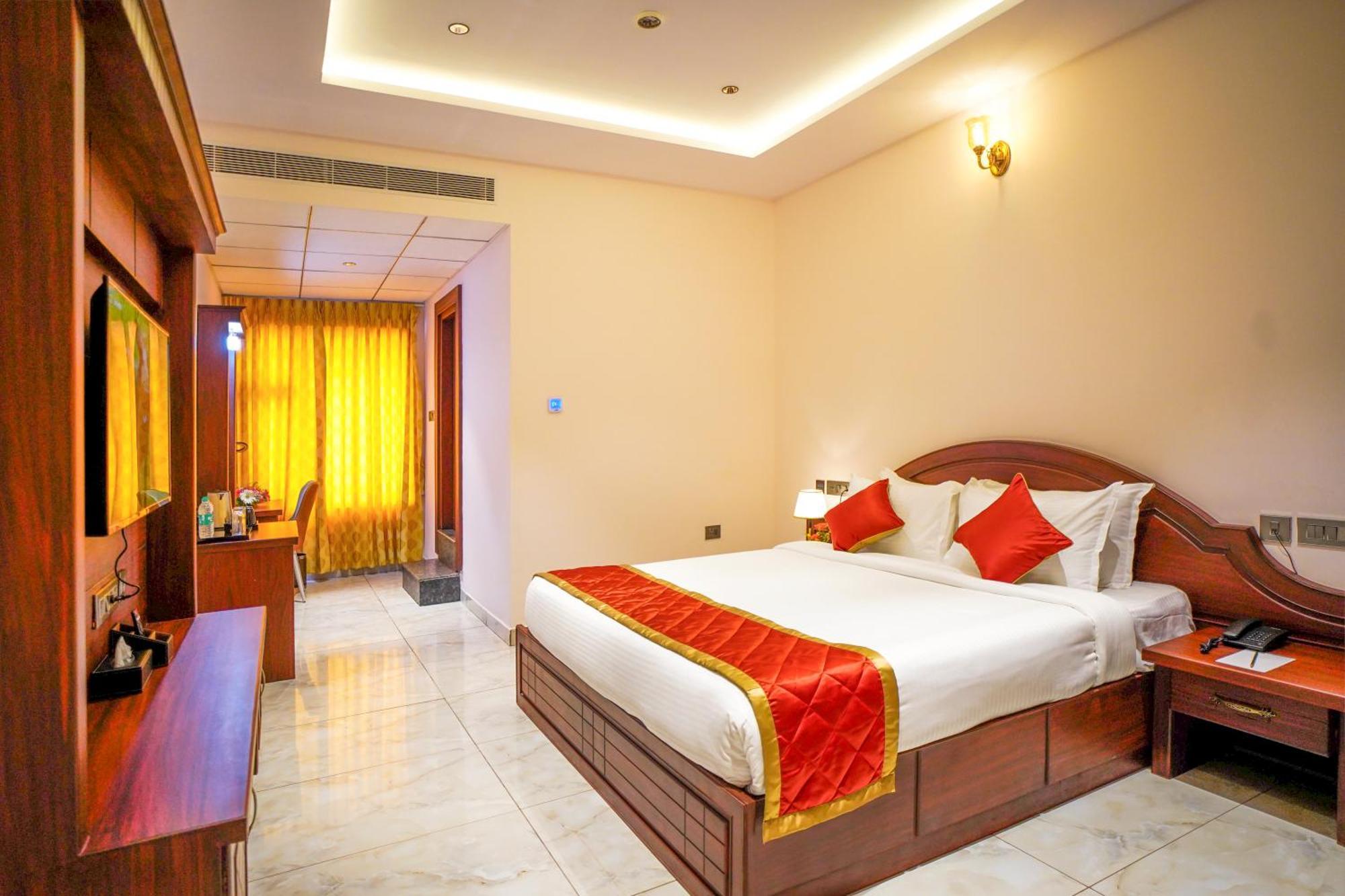 V One Hotel Yathin 4* Mysore