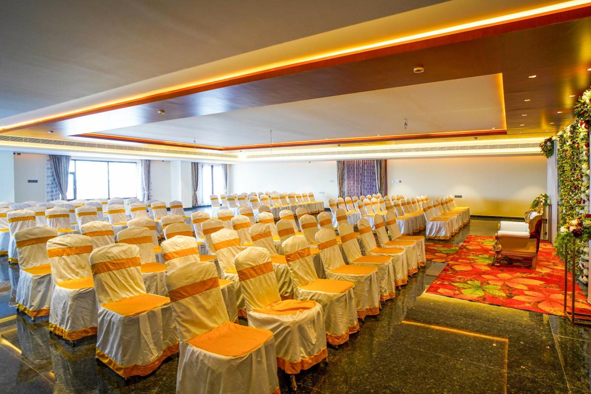 V One Hotel Yathin Hotel