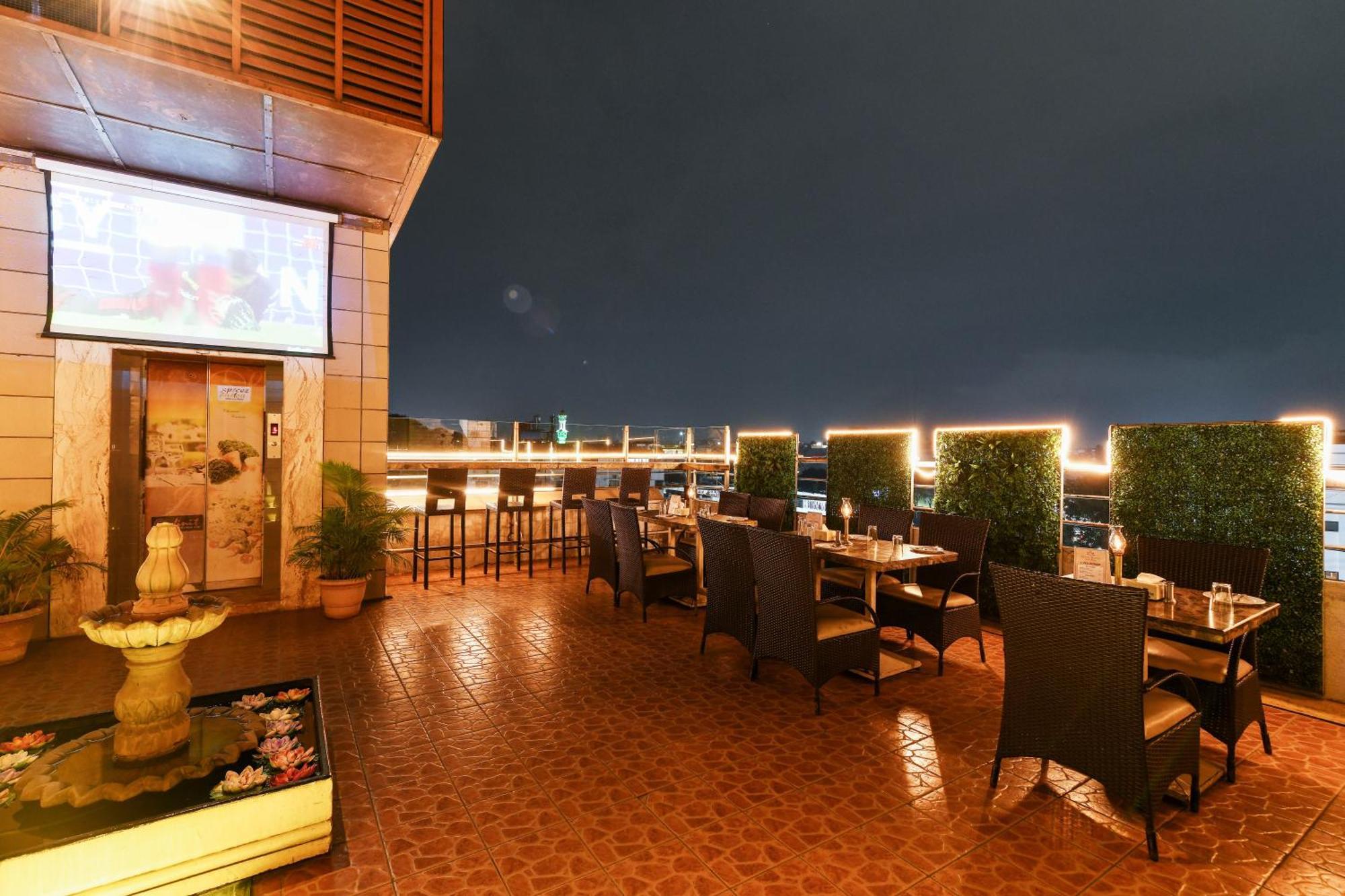 Roopa Hotel Mysore