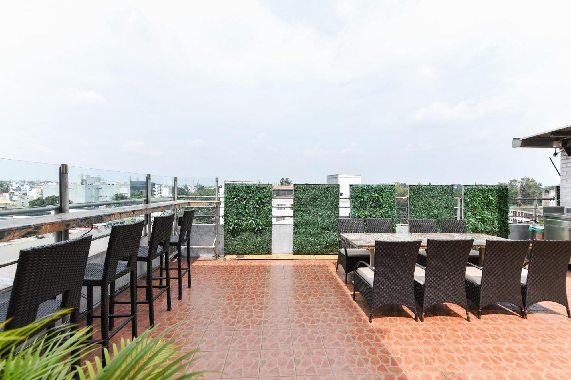 Hotel Roopa