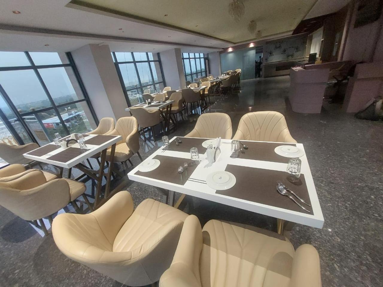 V One Hotel Yathin Hotel