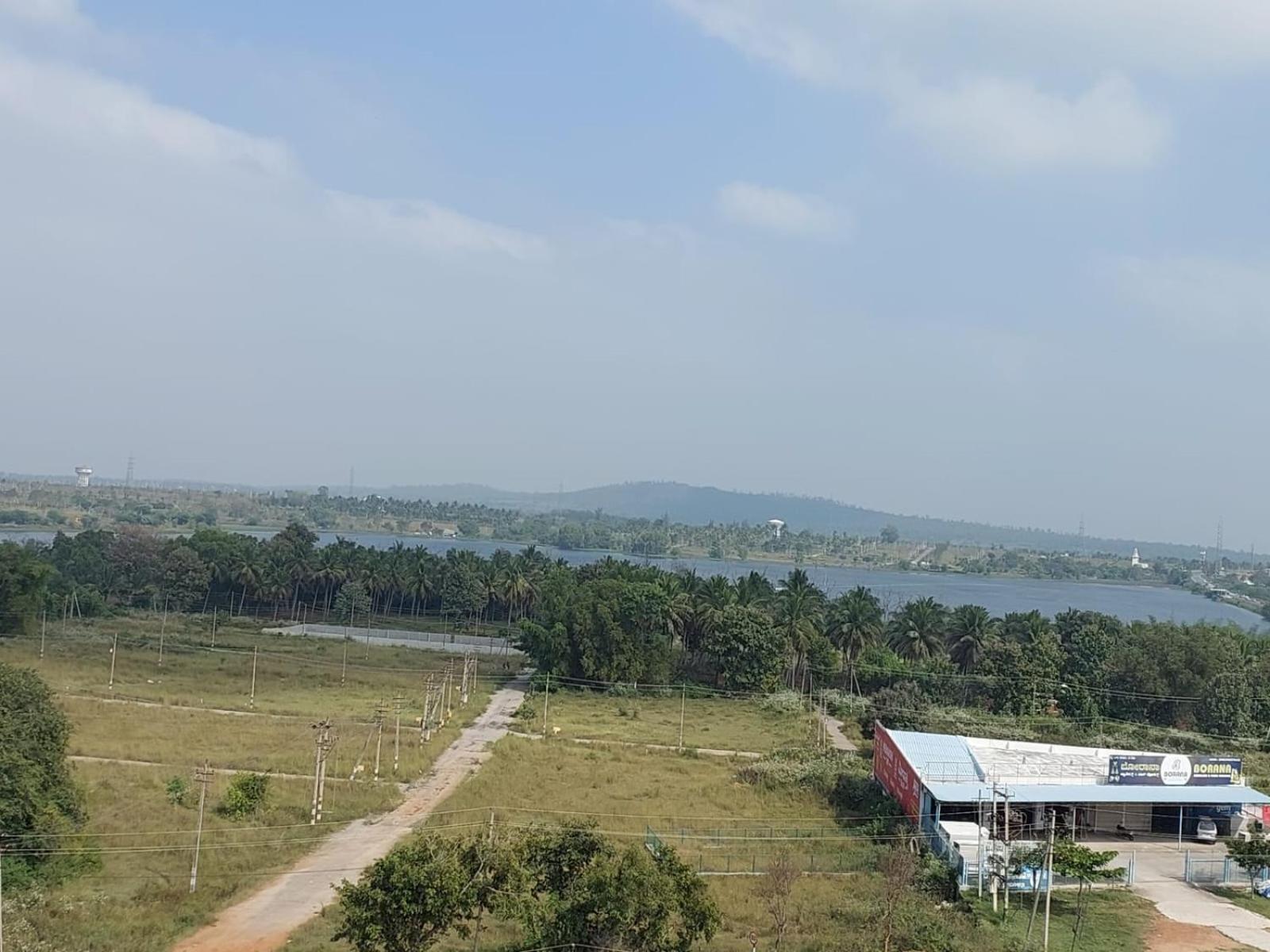 V One Hotel Yathin