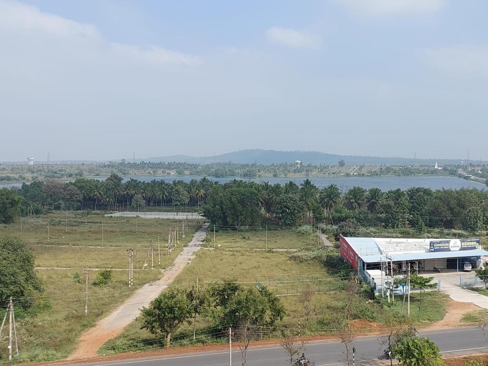 V One Hotel Yathin