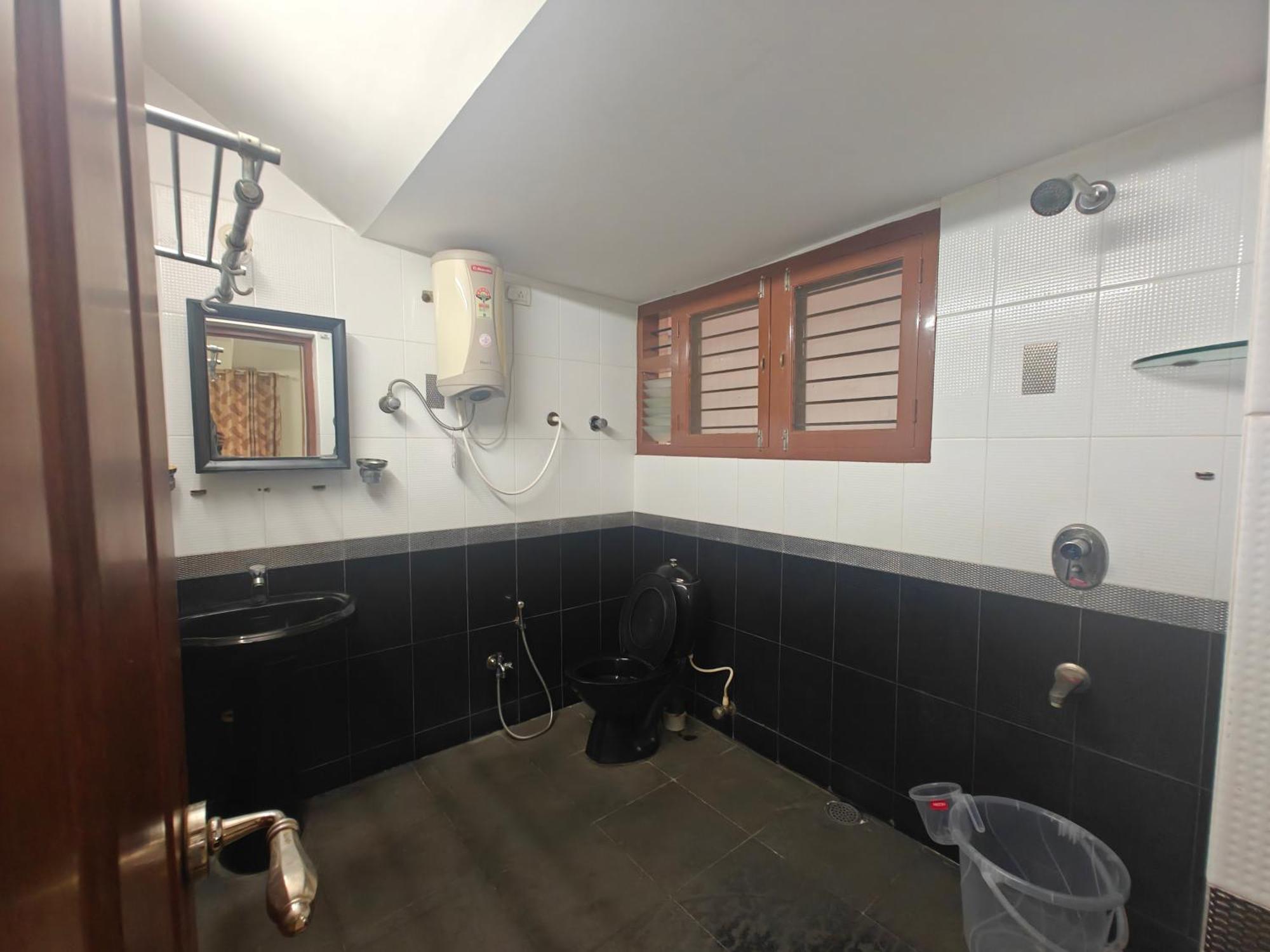 Villa 6bhk Luxury
