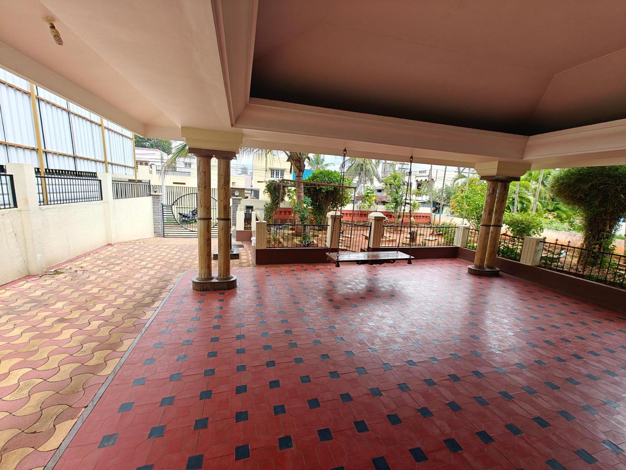 Villa 6bhk Luxury Mysore