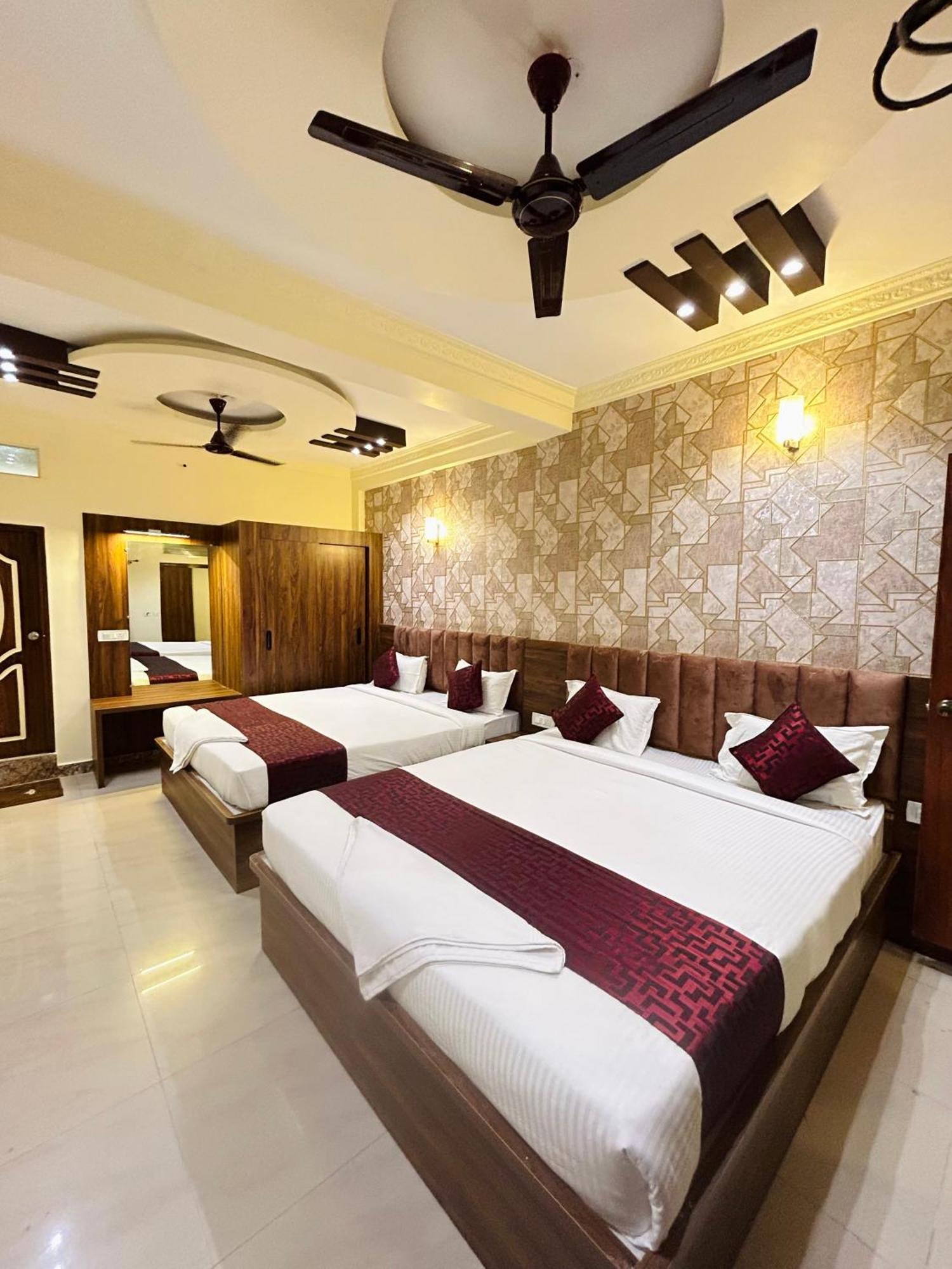 Boss Palace Hotel Mysore