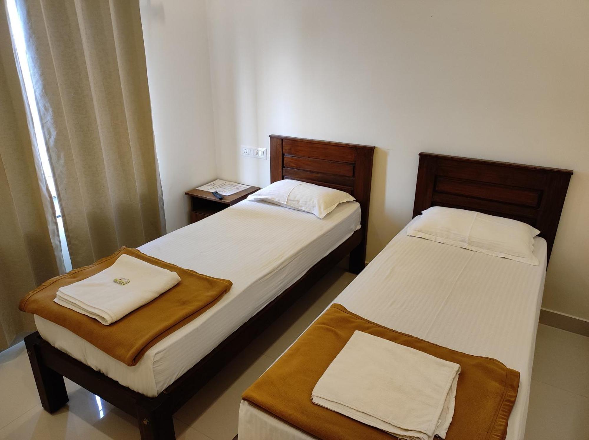 Mitra & Retreat 3*
