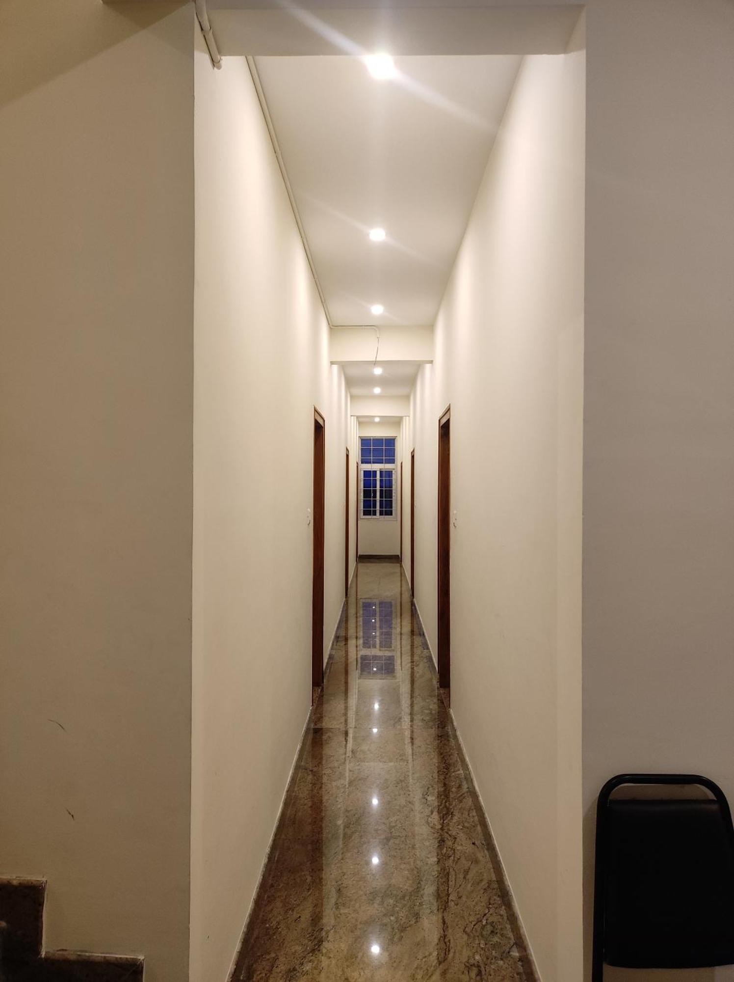 Mitra & Retreat