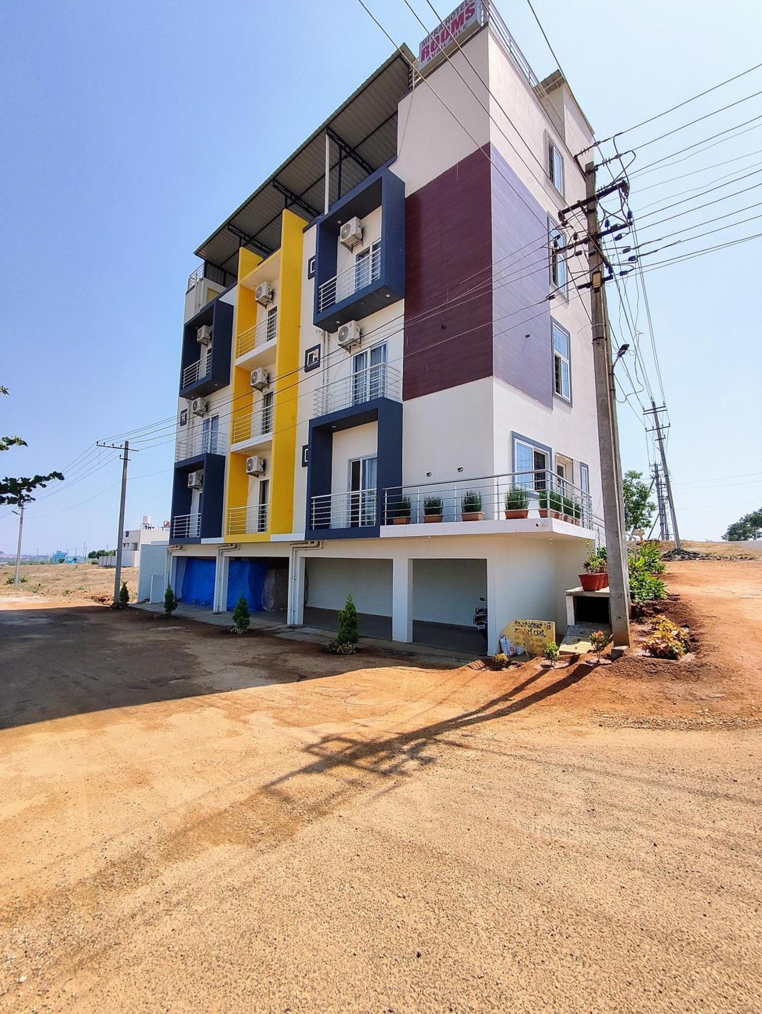 Mitra & Retreat 3* Mysore