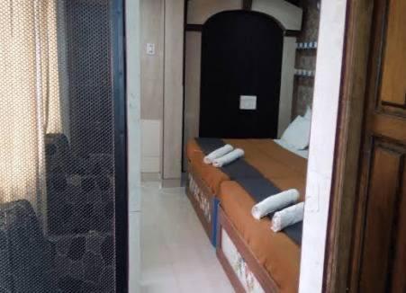 Hotel Raj Empire 3*
