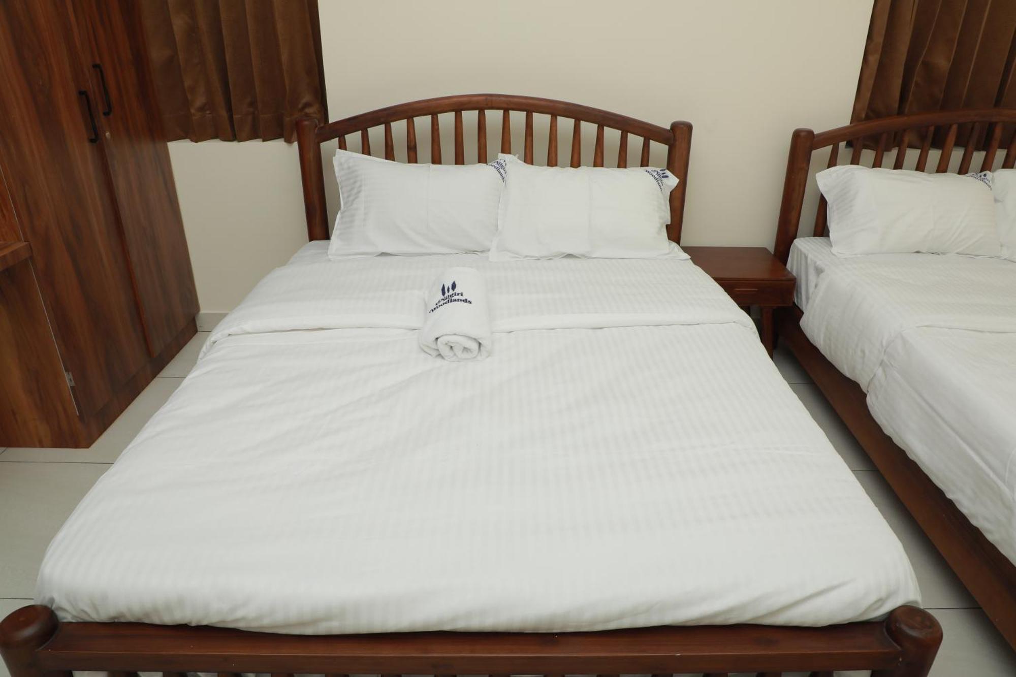 Apartment Nilgiri Woodlands Luxury Service