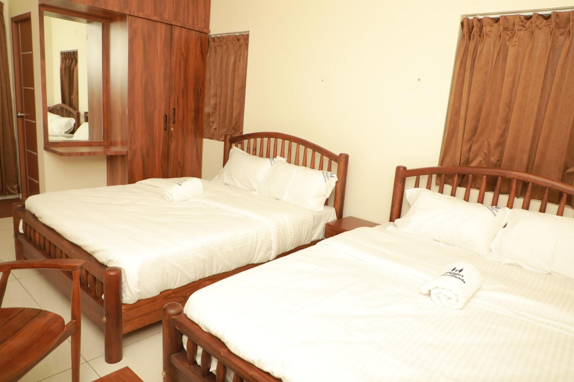 Nilgiri Woodlands Luxury Service *