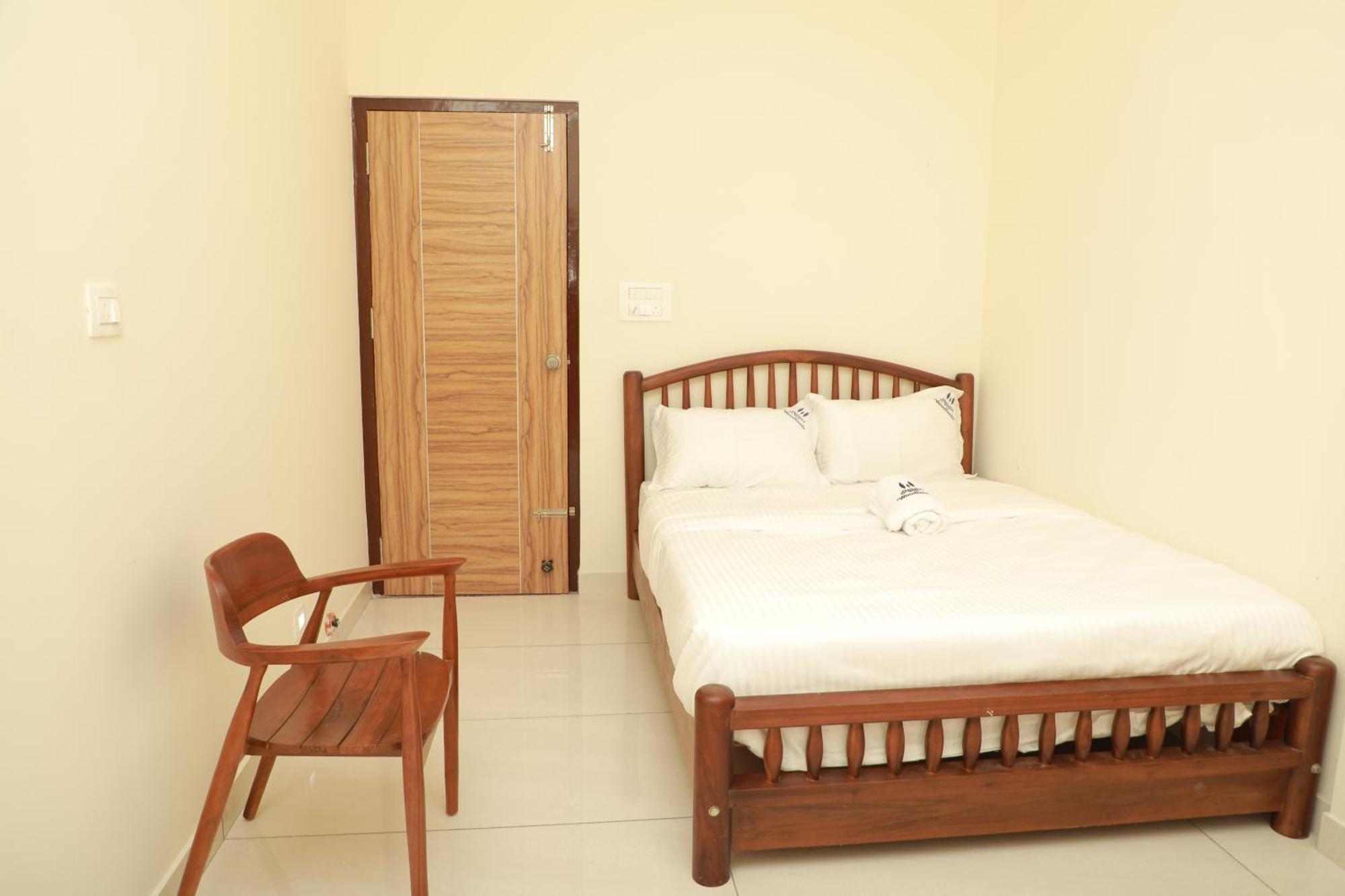 Nilgiri Woodlands Luxury Service Mysore