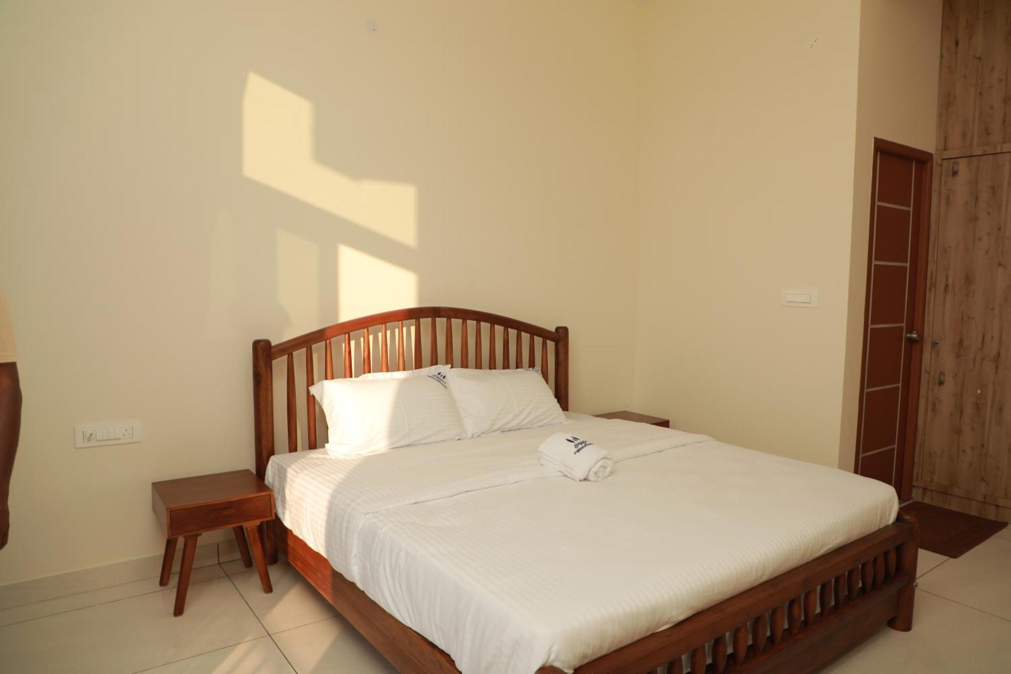 Nilgiri Woodlands Luxury Service