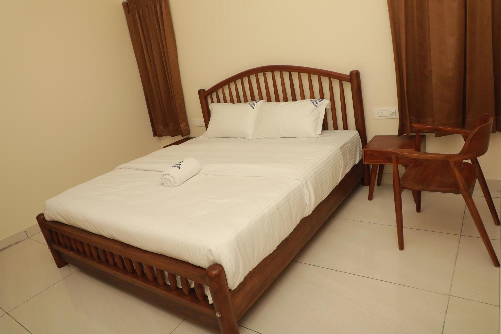 Nilgiri Woodlands Luxury Service Apartment