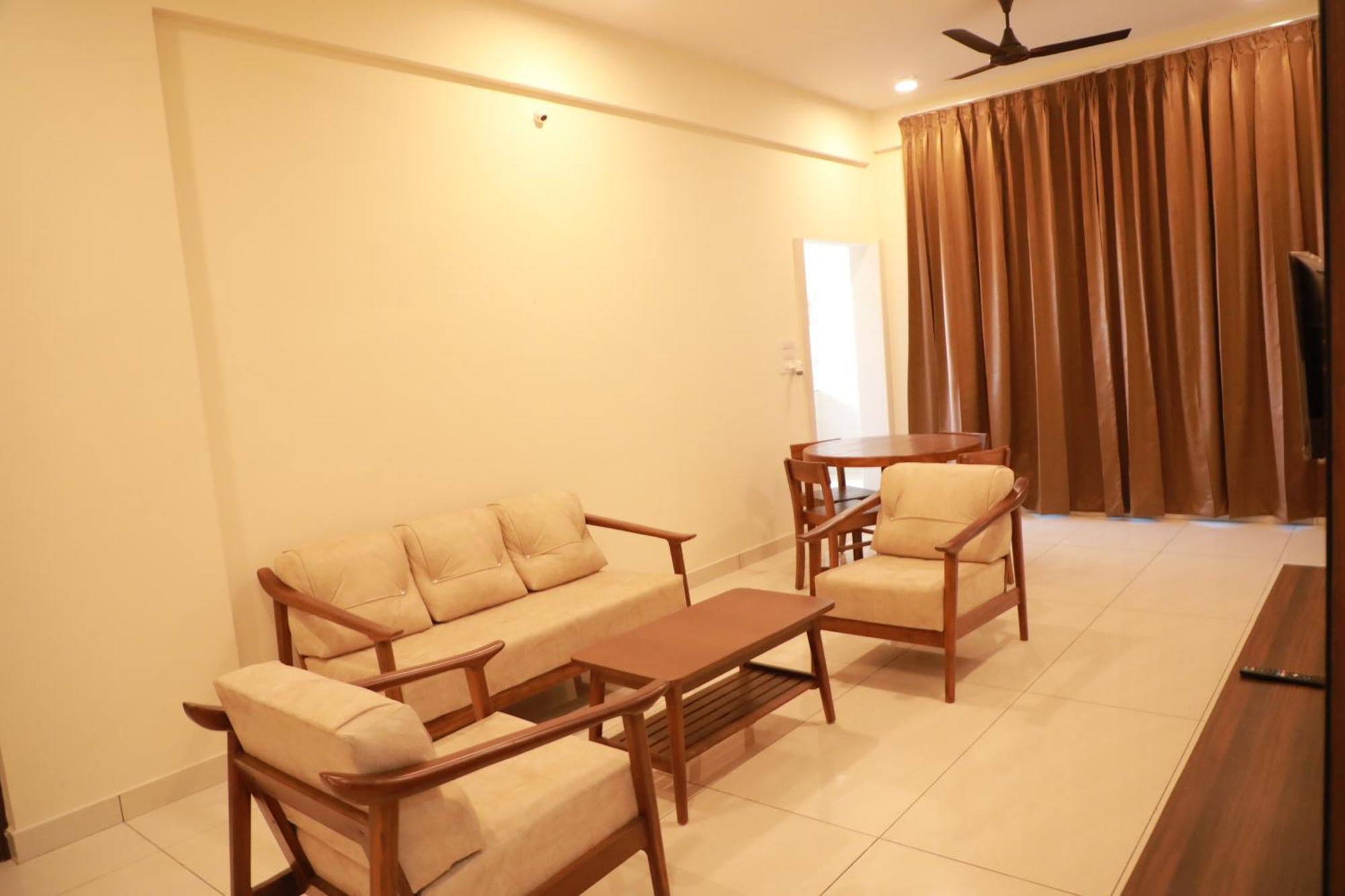 Nilgiri Woodlands Luxury Service * Mysore