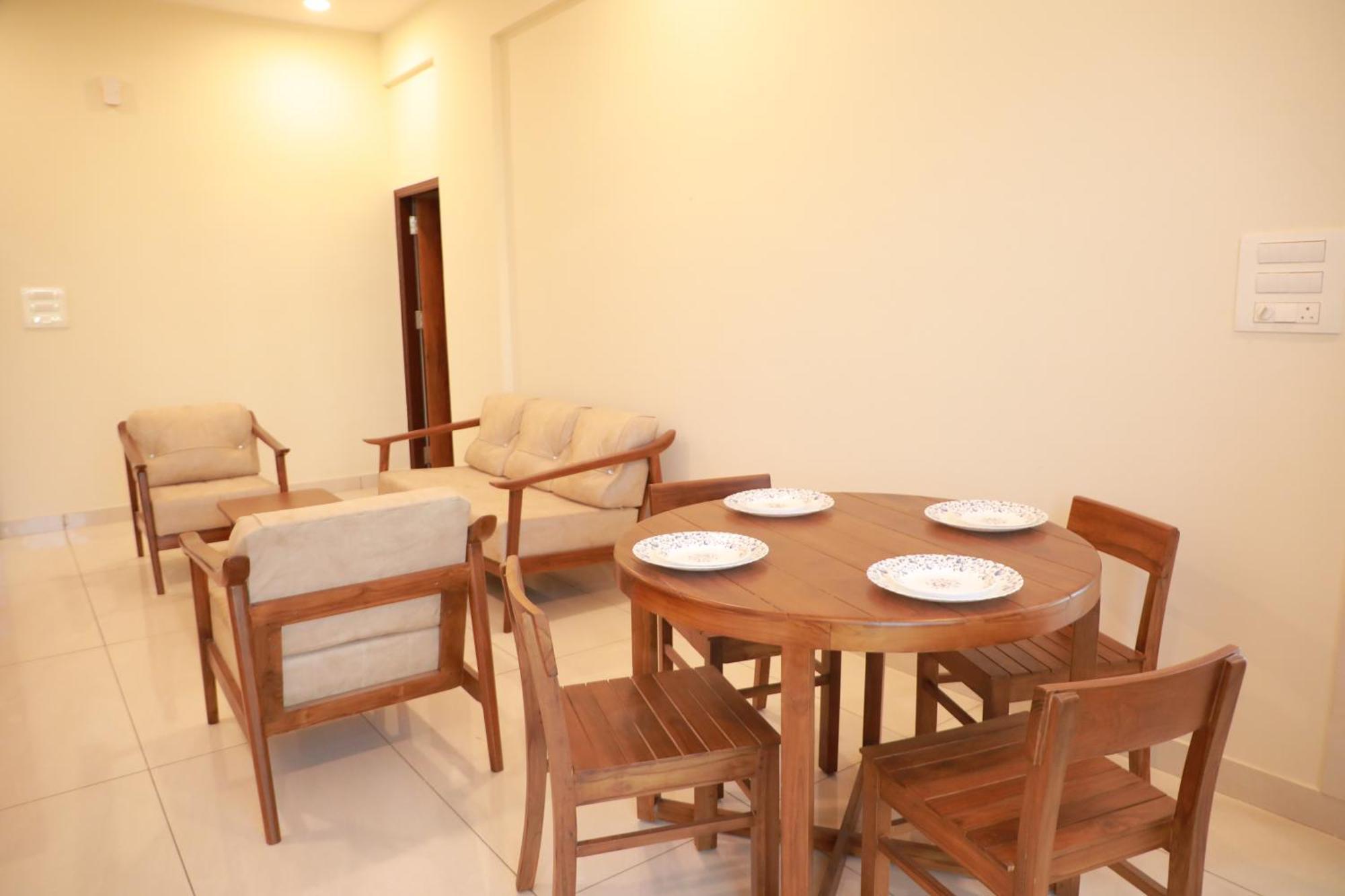 Nilgiri Woodlands Luxury Service Apartment *