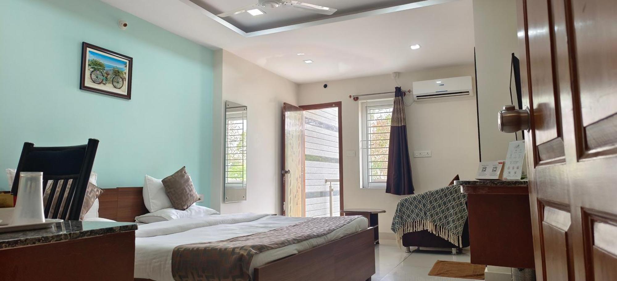 Sugamya Corner Guest house